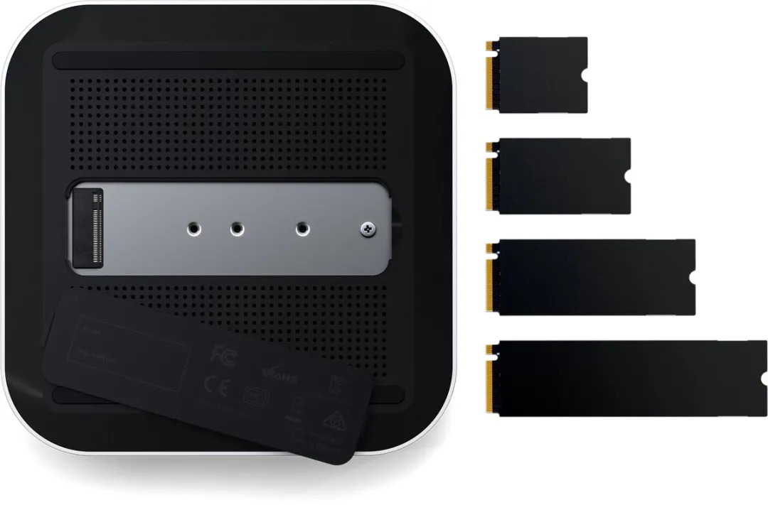 Satechi Thunderbolt 5 ST-DT5CES-EU SSD Docking Station - Grijs
