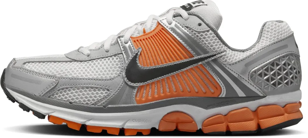 Nike Zoom Vomero 5 Sneakers
