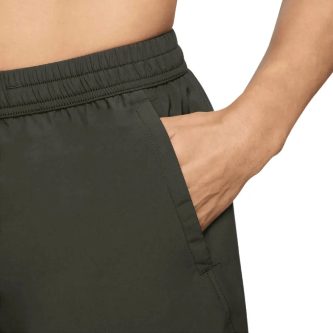 Nike Dri-FIT Form 7" Versatile Short M - Groen