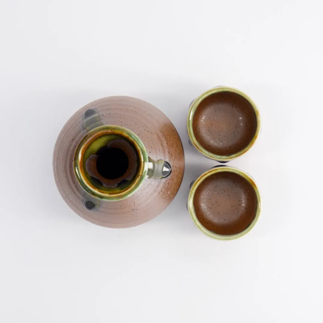 Tokyo Design Studio Sake Set Bruin/Groen - 300ml & 50ml