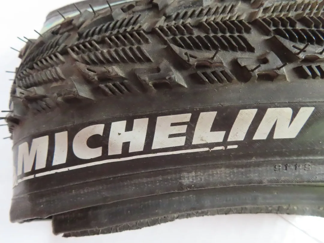 Michelin Wildgripper Vouwband 26x1.60 - 37-559