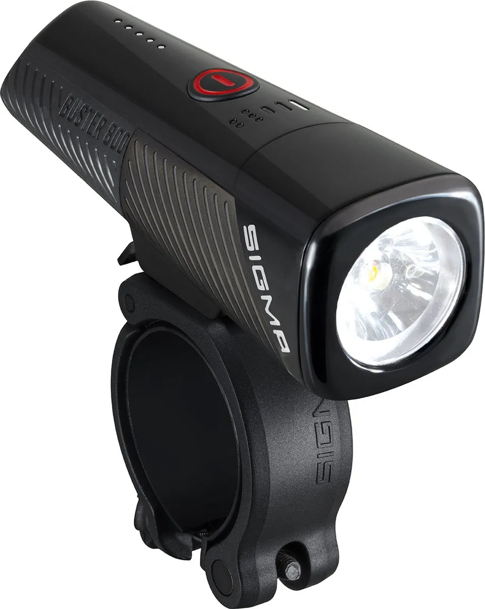 Sigma Buster 800 USB LED Fietslamp - 800 Lumen - Oplaadbaar - Zwart