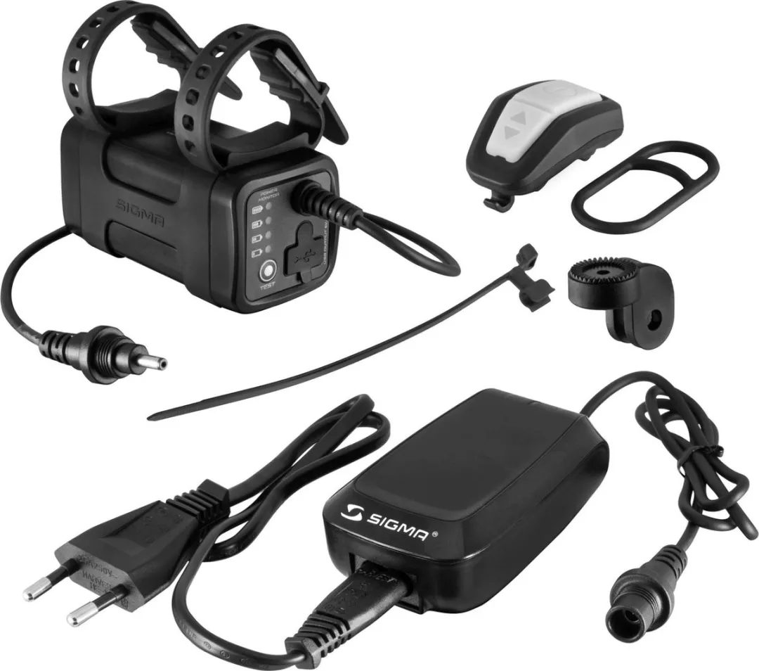 Sigma Buster 2000 K Fietslamp - 2000 Lumen - Zwart
