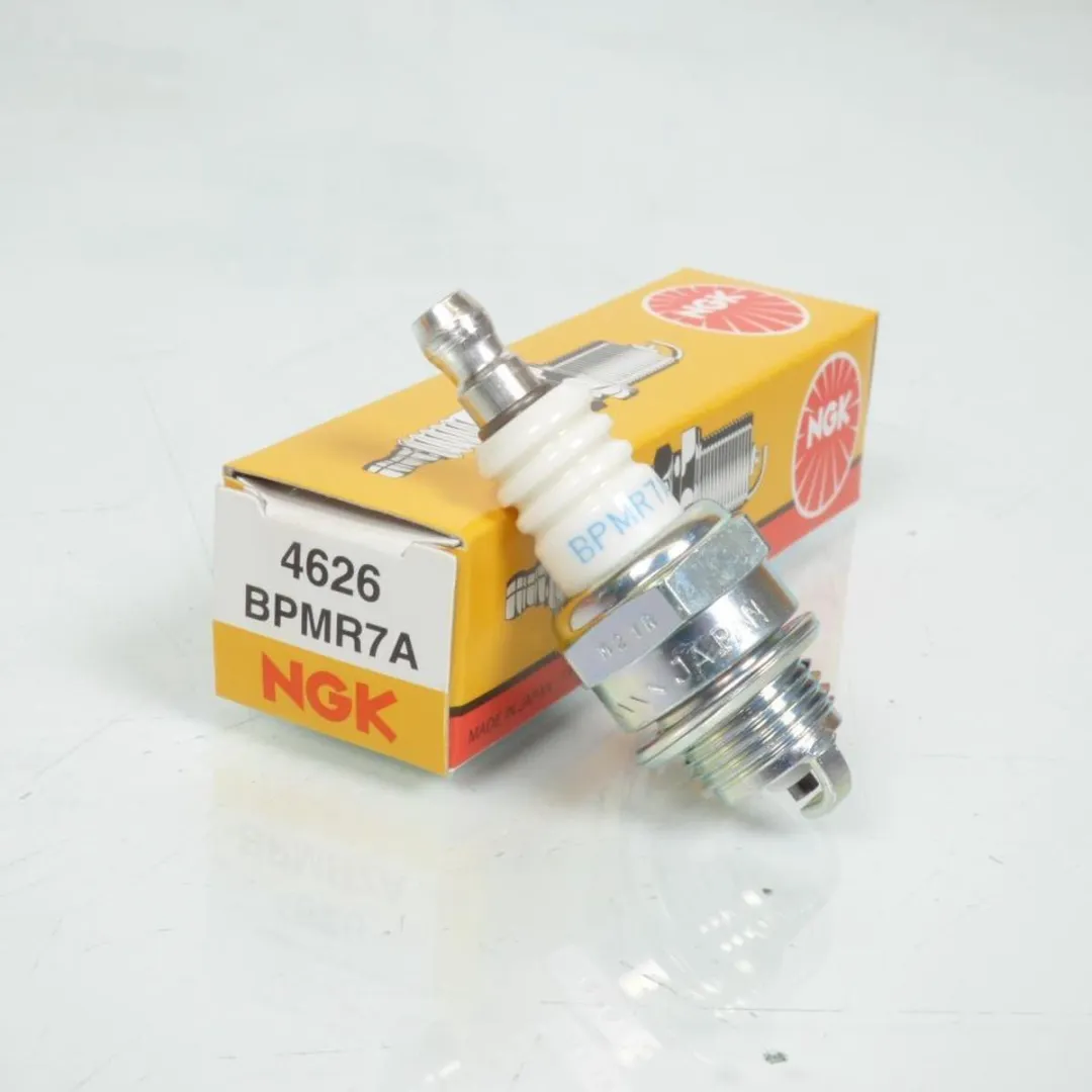NGK Bougie voor Malaguti Ciak Master 4T 2007-2011