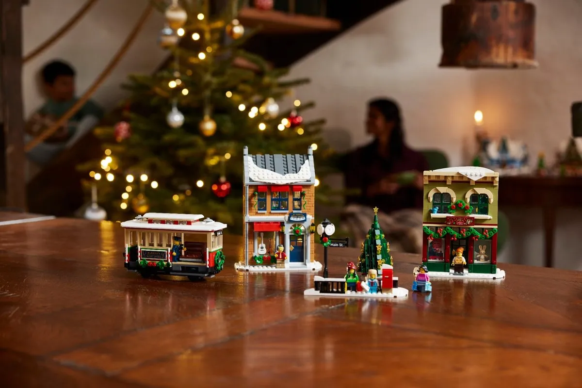 LEGO Icons 10308 Kerst Dorpsstraat - 1490 Stukken
