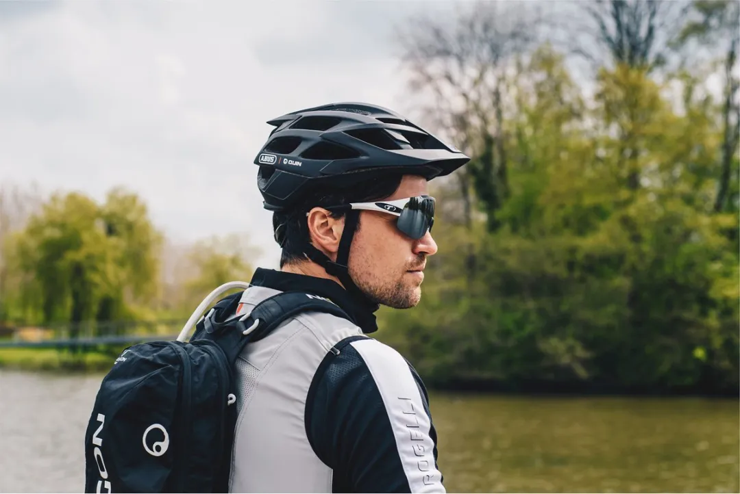 ABUS Moventor 2.0 Quin S Helm - 19 Ventilatieopeningen - Zwart