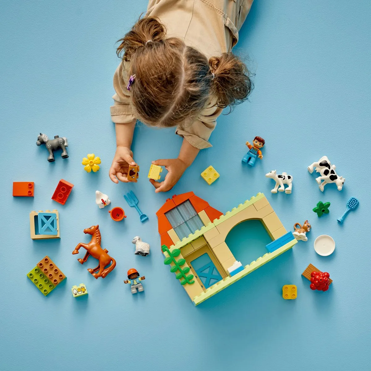LEGO DUPLO Dieren Verzorgen Op De Boerderij 10416 - 8 Figuren - afbeelding 6 van 6