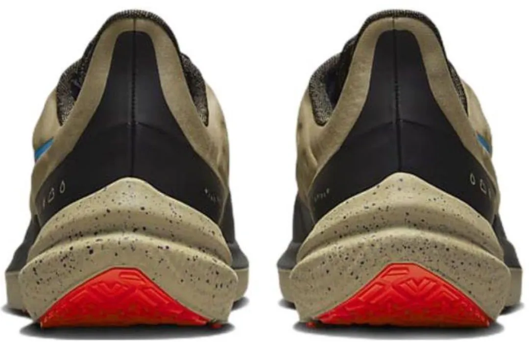 Nike Air Winflo 9 Shield Hardloopschoenen 42,5 - Khaki Groen