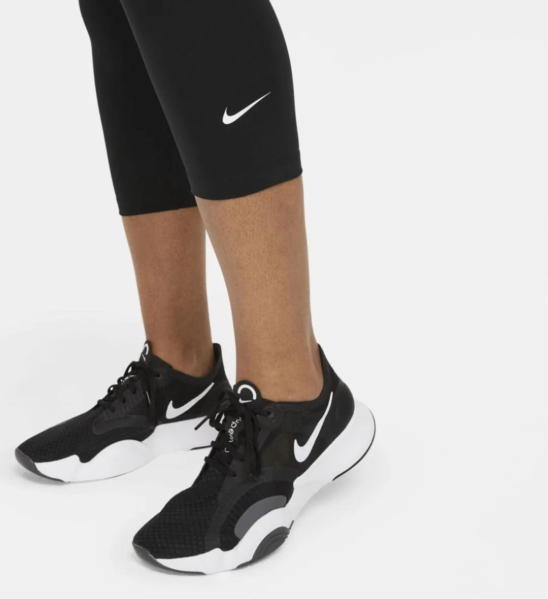 Nike One Capri Sportlegging Dames L - Zwart