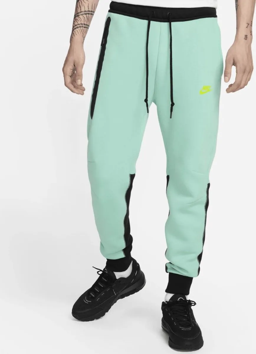 Nike Tech Fleece Joggingbroek L