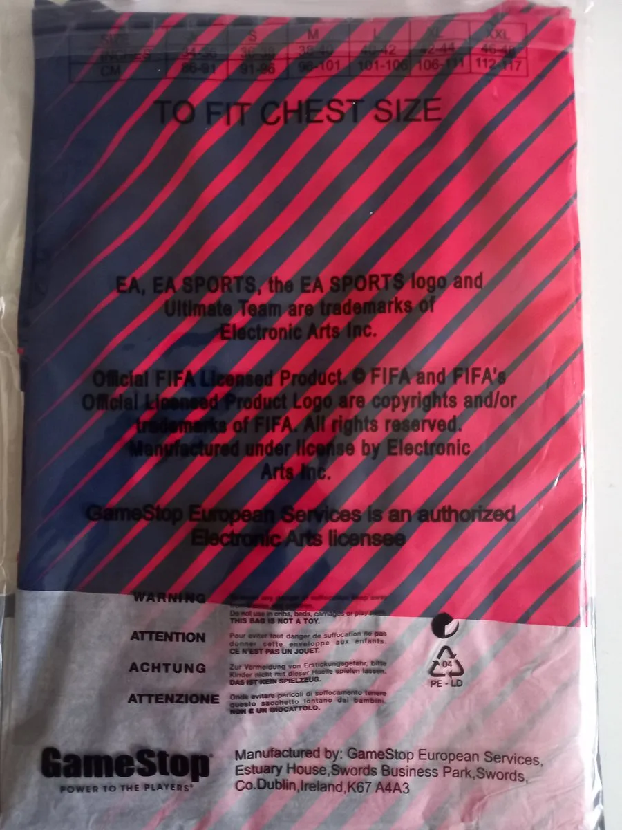 EA Sports FIFA 18 Voetbal T-shirt - Maat L - Rood/Blauw/Wit