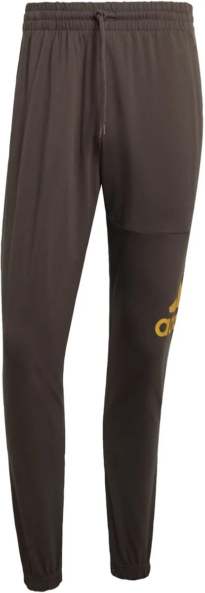 adidas Sportswear Essentials Tapered Badge of Sport Broek S