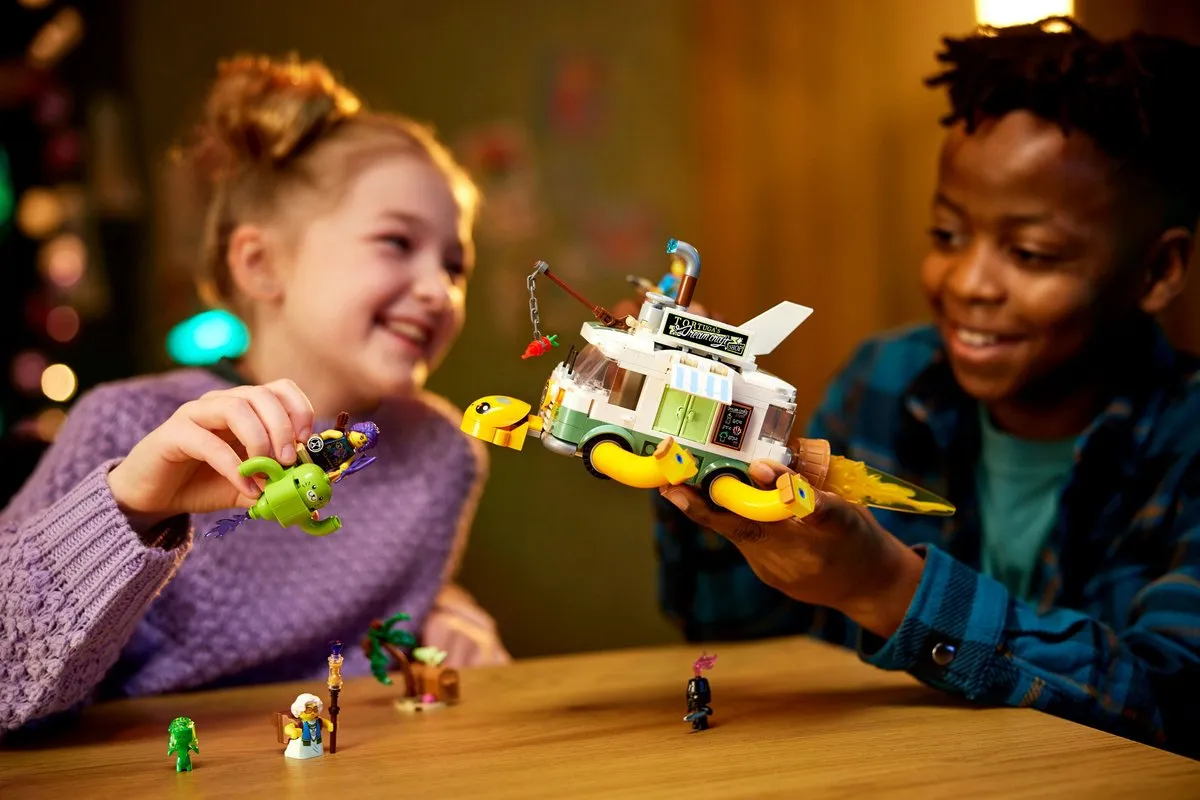 LEGO DREAMZzz Mevr. Castillo's Schildpadbusje Campervan 71456 - 434 Stukken - afbeelding 4 van 6