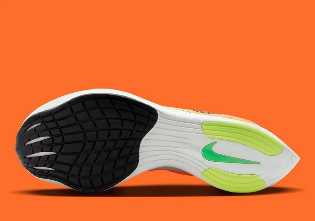 Nike ZoomX Vaporfly Next% 2 - Maat 36 - Peach Cream Green