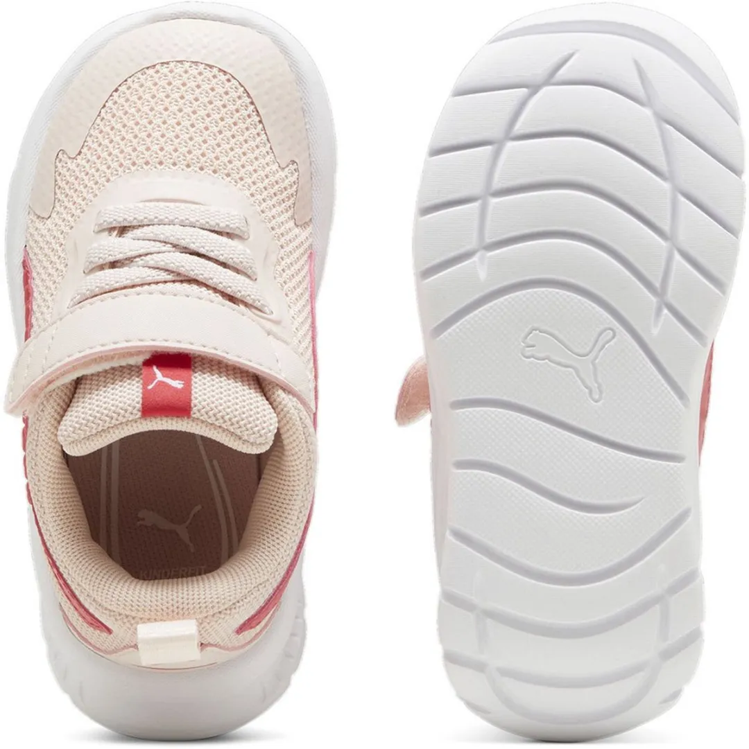 PUMA Evolve Run Mesh AC+ Schoenen - Beige - EU 21