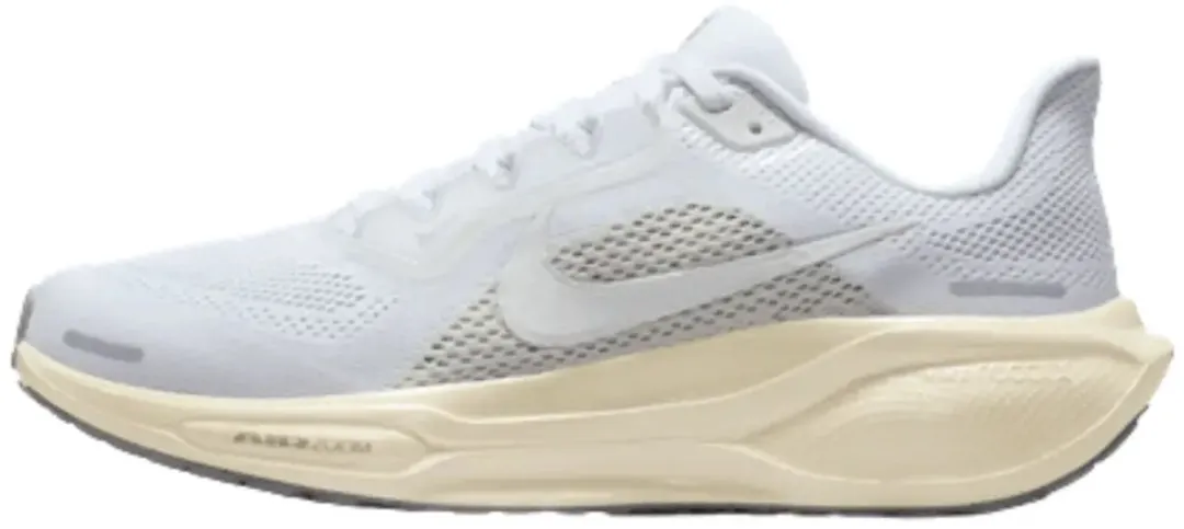Nike Pegasus 41 ESS Hardloopschoenen IO9914-100