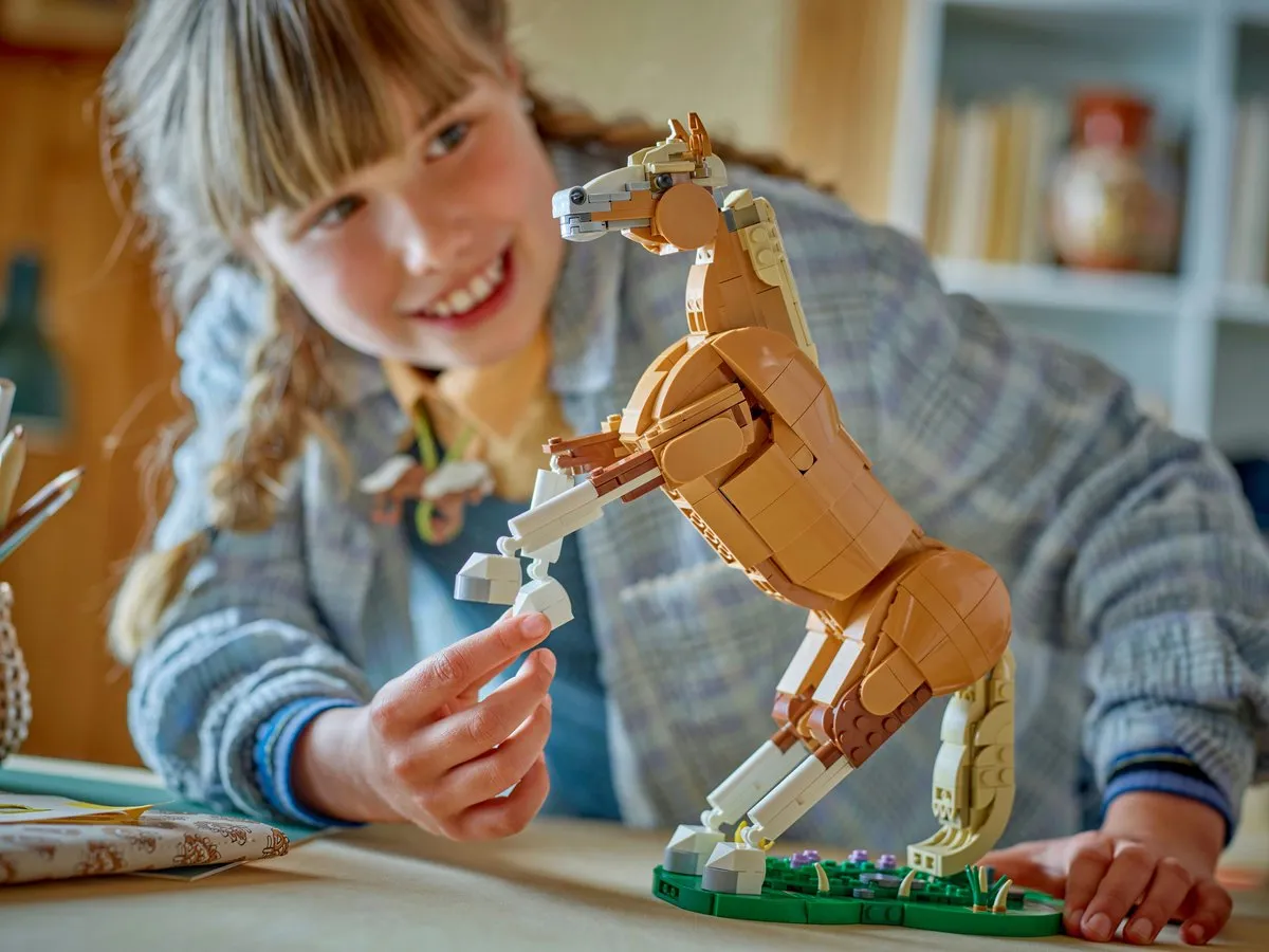 LEGO Creator 3in1 Prachtig Paard 31166 - 685 Stukken