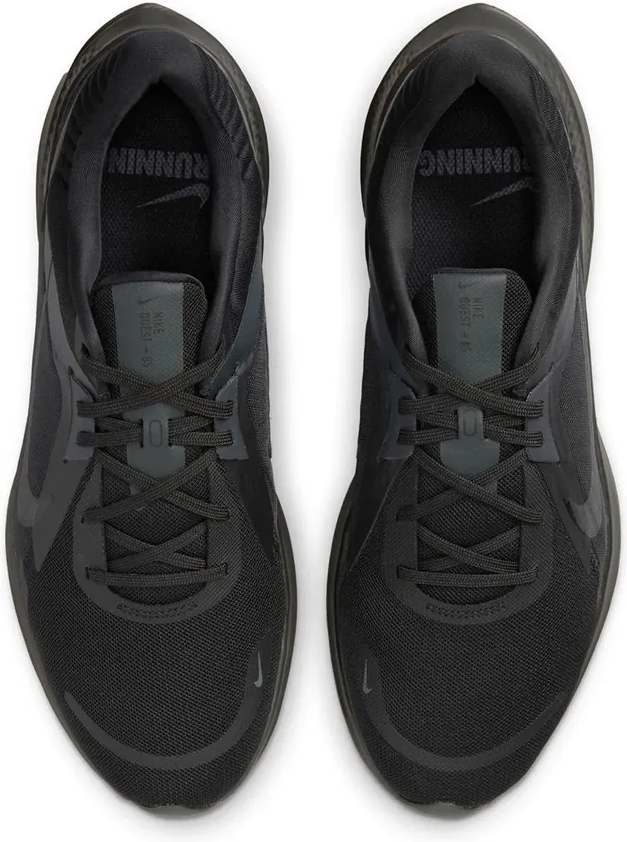 Nike Quest 5 Road Running Schoenen - Maat 42.5 - Zwart