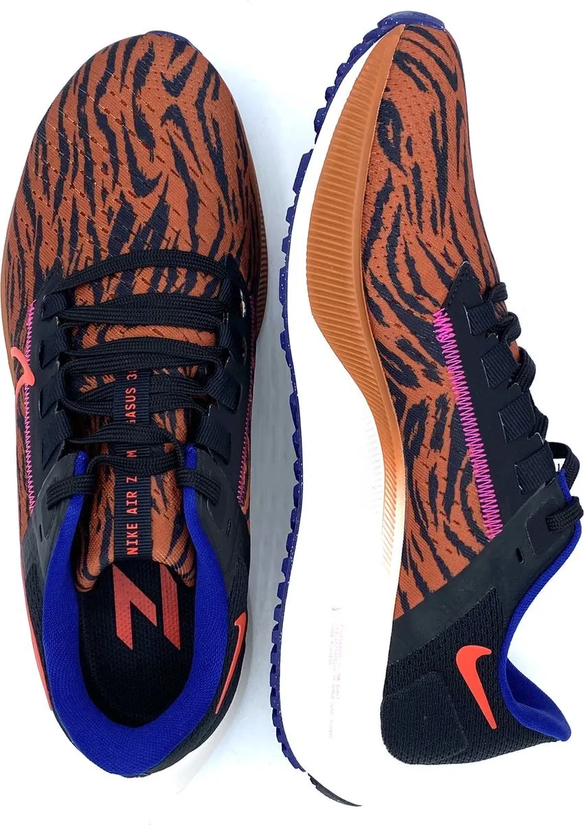 Nike Air Zoom Pegasus 38 - Maat 44.5 - Multi