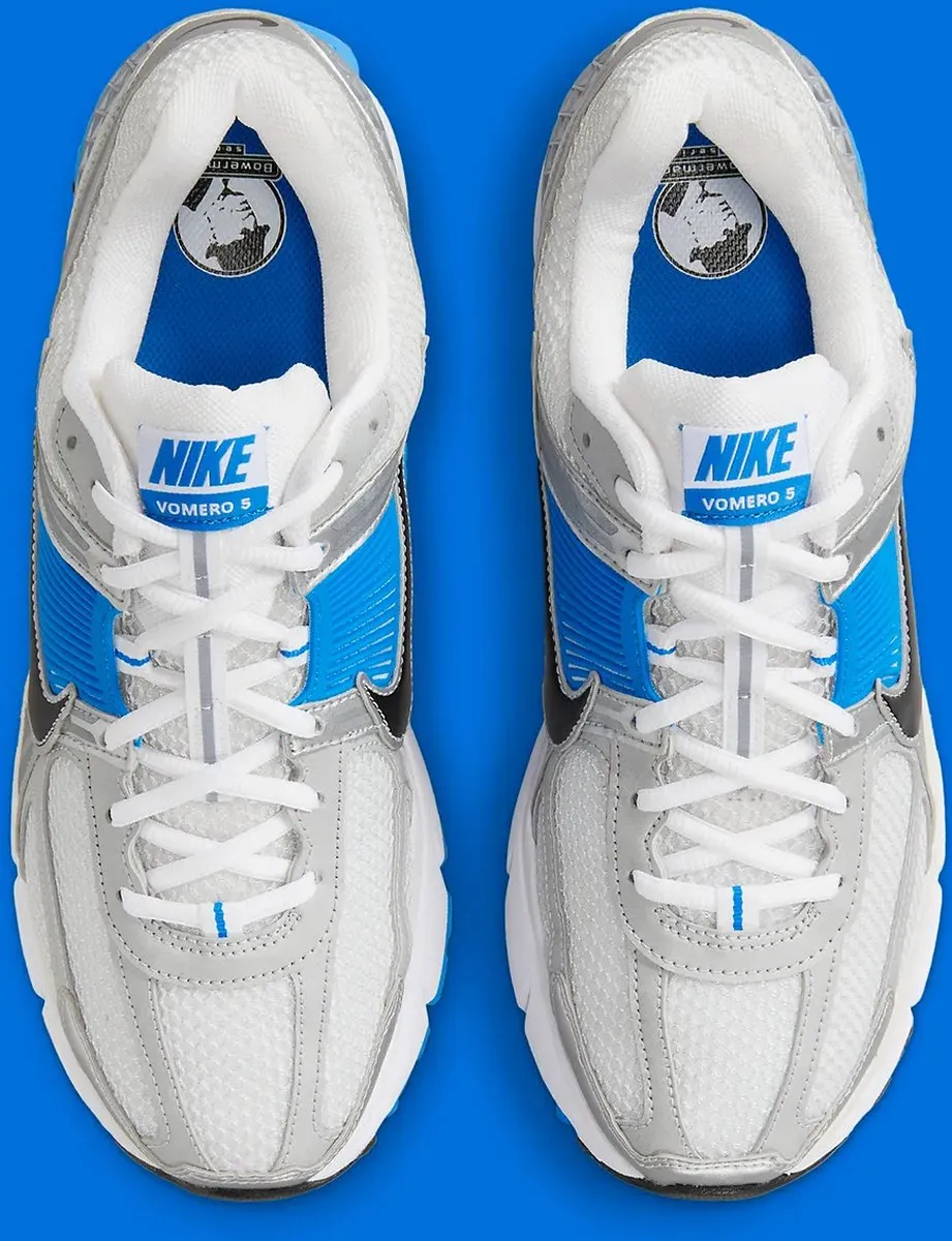 Nike Zoom Vomero 5 FJ4151-100 - Sportschoen 42.5
