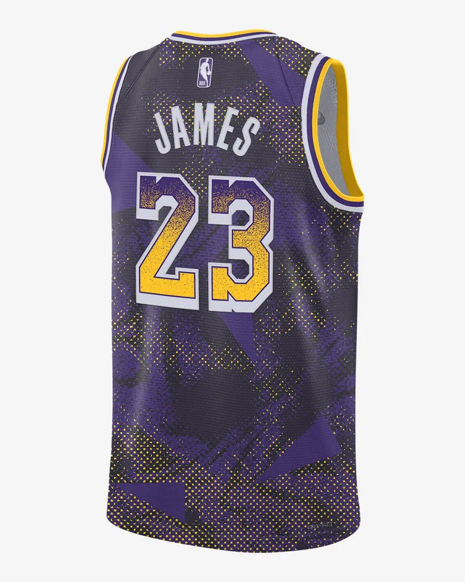 Nike LeBron James LA Lakers NBA Sportshirt - S - Paars/Geel