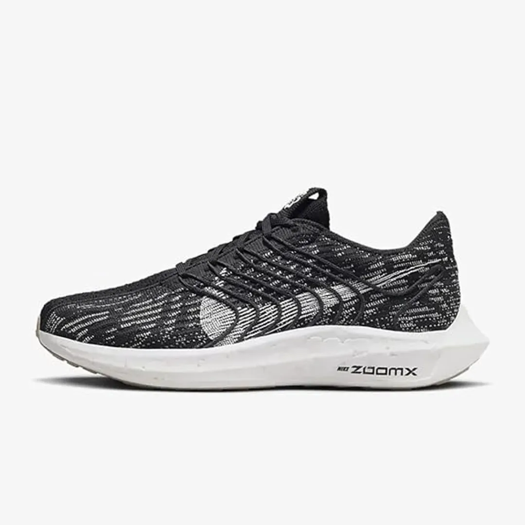 Nike Pegasus Turbo Next Nature DQ4921-001 - Hardloopschoenen 40.5 - Zwart