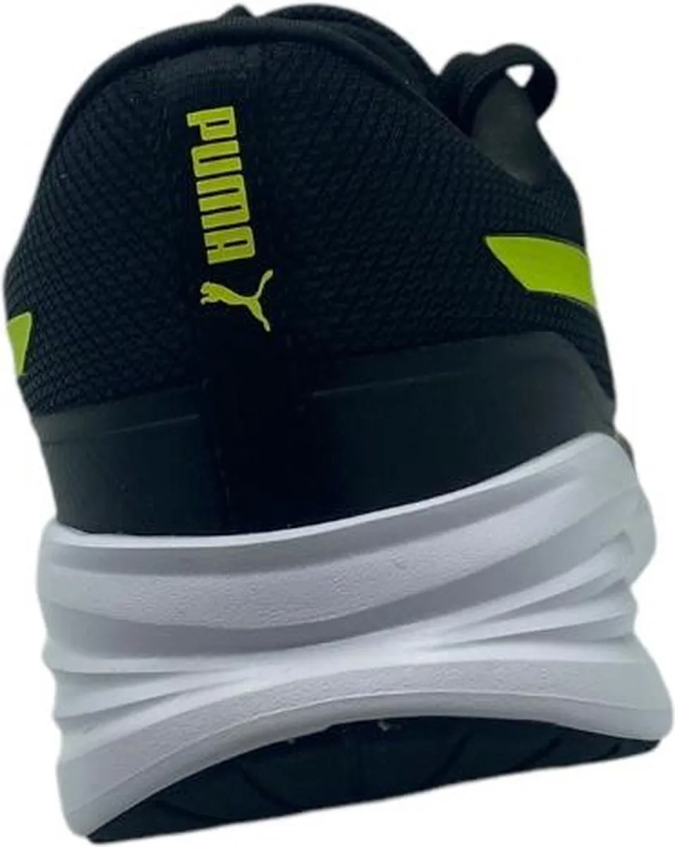 PUMA Night Runner V3 Schoenen - EU 41 - Zwart/Lime