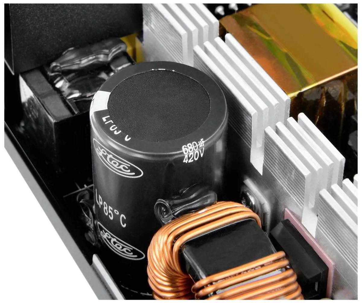 Thermaltake WG1000RE Netvoeding 1000W ATX - 80 Plus Gold