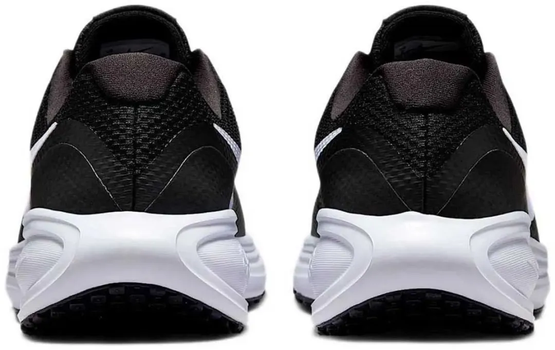 Nike Revolution 8 HJ8485-001 Hardloopschoenen - 36