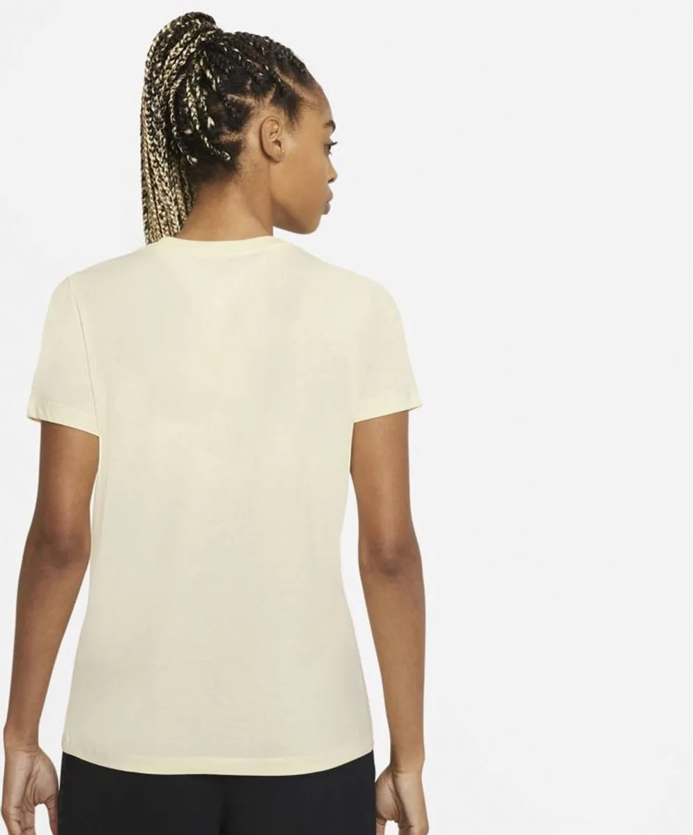 Nike Sportshirt CZ7339-113 - Maat M - Beige