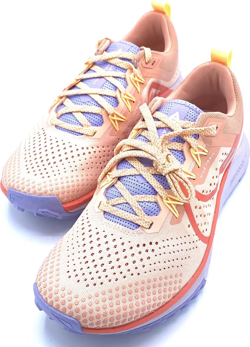 Nike React Pegasus Trail 4 Trailhardloopschoenen - Maat 38 Roze