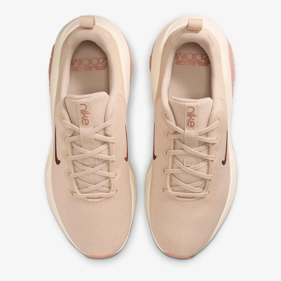 Nike Air Zoom Bella 7 Sportschoenen Dames FZ1689-200 - 41 - Beige/Wit