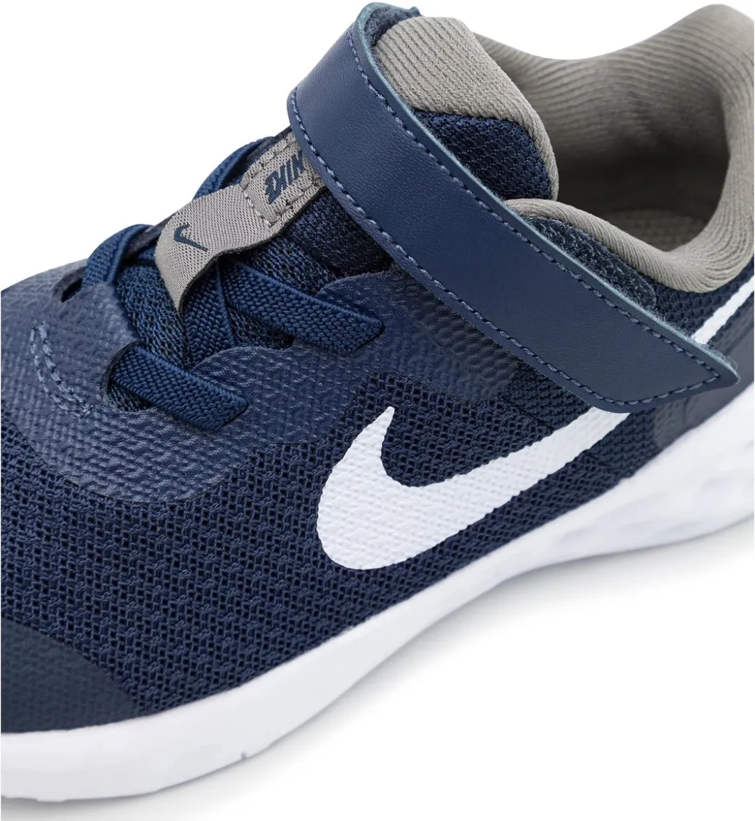 Nike Revolution 6 Sportschoenen - Maat 28 - Navy/Wit