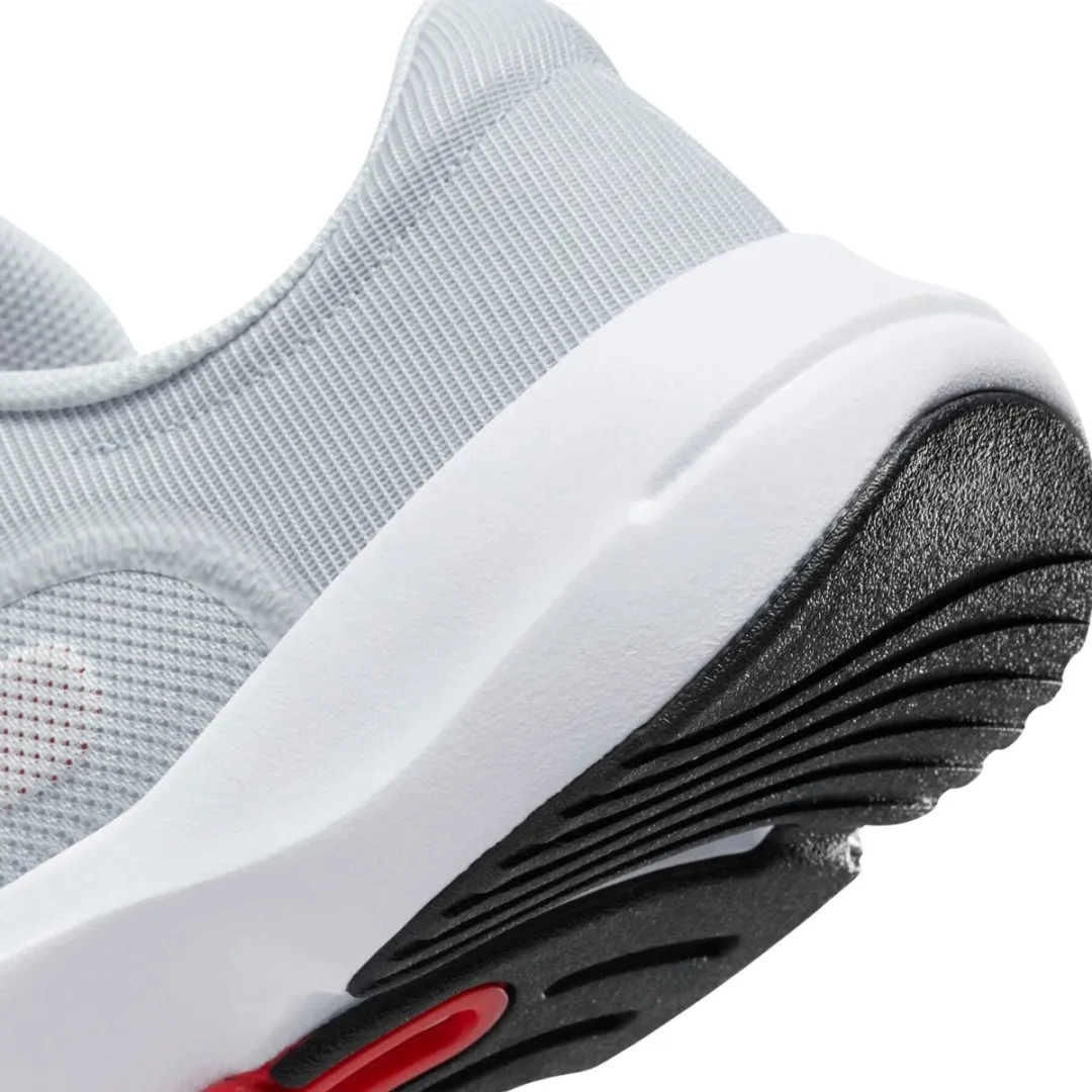 Nike In-Season TR13 Sportschoenen DZ9360-007 - 44.5 - Lichtgrijs/Zwart/Rood