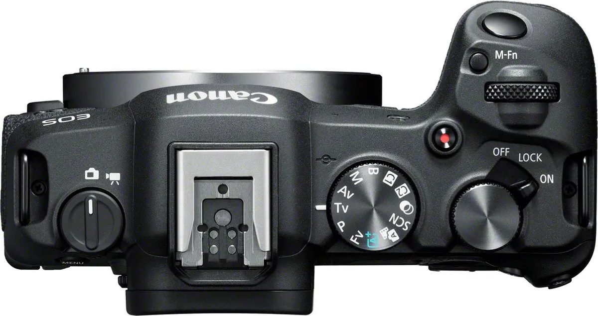 Canon EOS R8 RF 24-50mm IS STM 24.2MP - 4K - Zwart