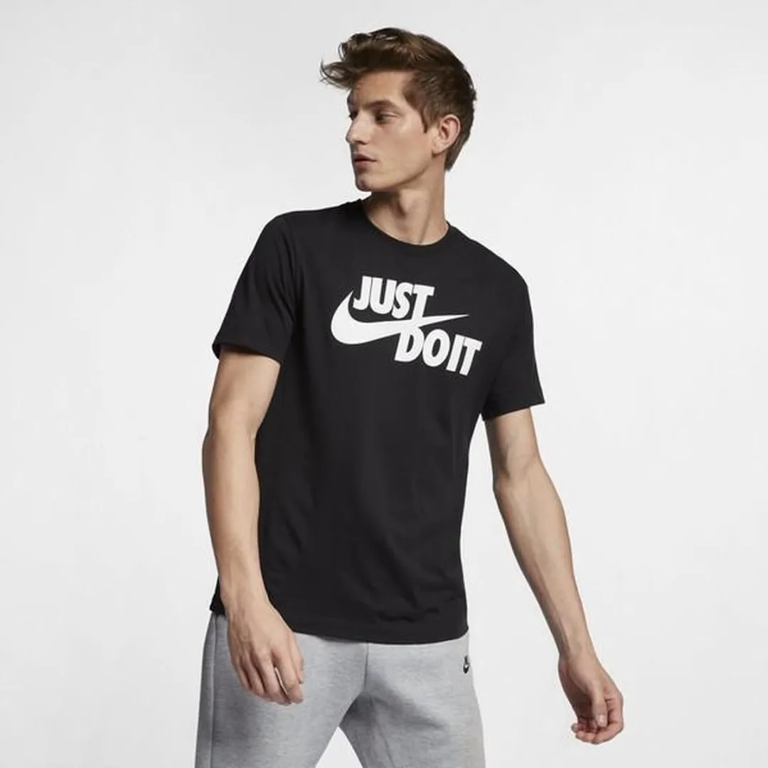 Nike Sportswear Just Do It Swoosh Heren T-shirt M - Zwart/Wit