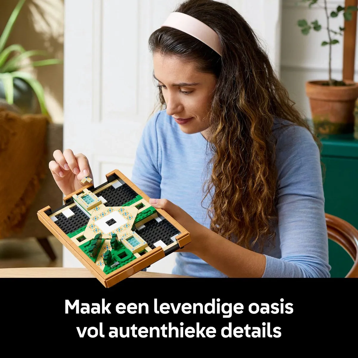LEGO Icons Tuin met fontein 10359 - 1302 Stukken