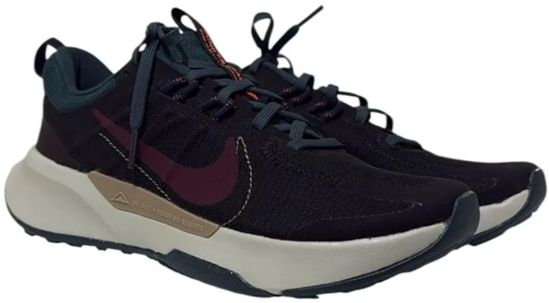Nike Juniper Trail 2 Sportschoenen - Maat 39 - Black/Night Maroon