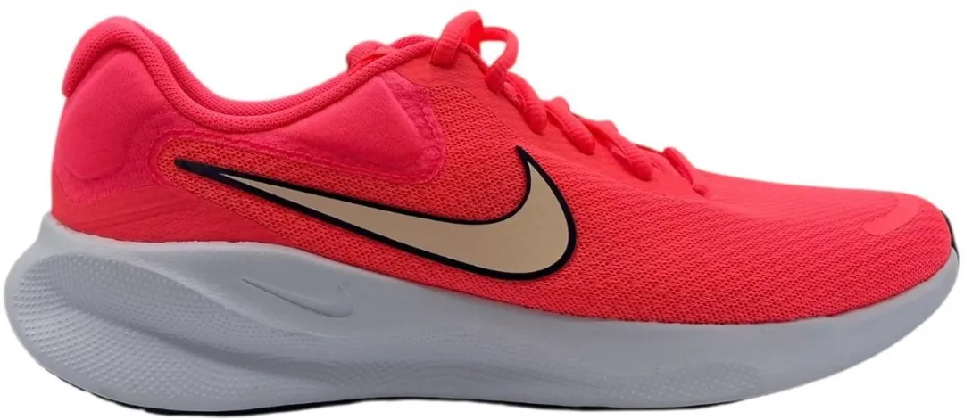 Nike Revolution 7