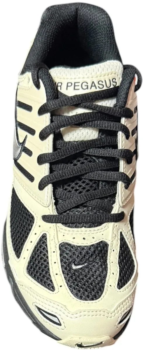 Nike Air Pegasus 2005 Sportschoenen - Maat 39 - Wit/Zwart
