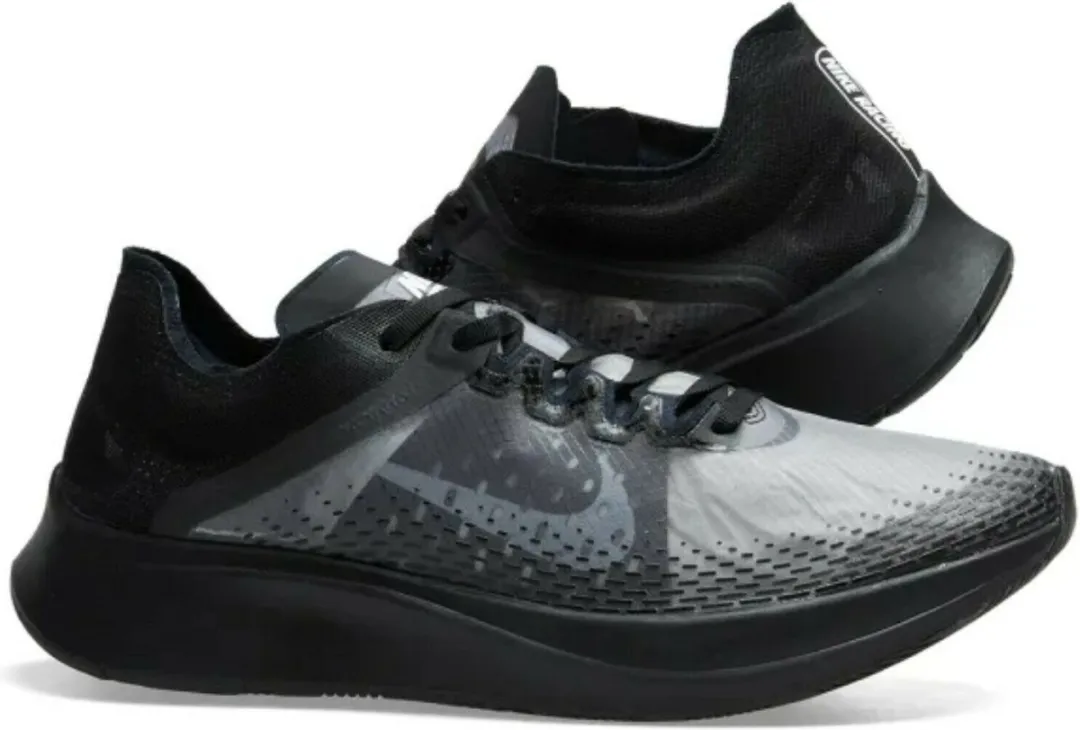 Nike Zoom Fly SP Fast BV3245-002 - Hardloopschoen 38.5 - Zwart