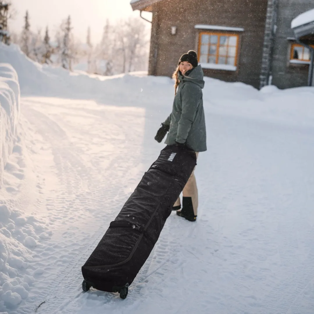 Thule Sporttas RoundTrip Snowboard Roller 165cm - 75L - Zwart - afbeelding 6 van 6