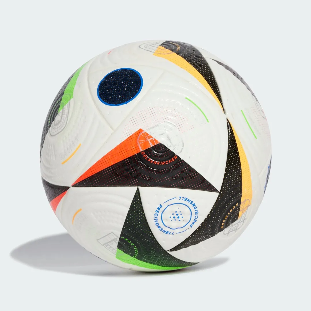 Adidas Performance Fussballliebe Pro Voetbal 5 - Wit