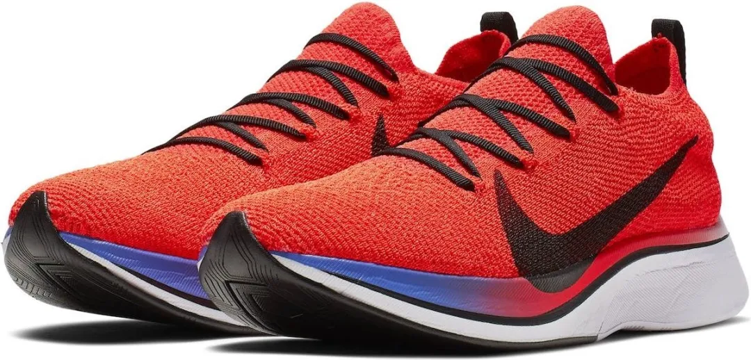 Nike Vaporfly 4% Flyknit - Maat 36,5 - Rood