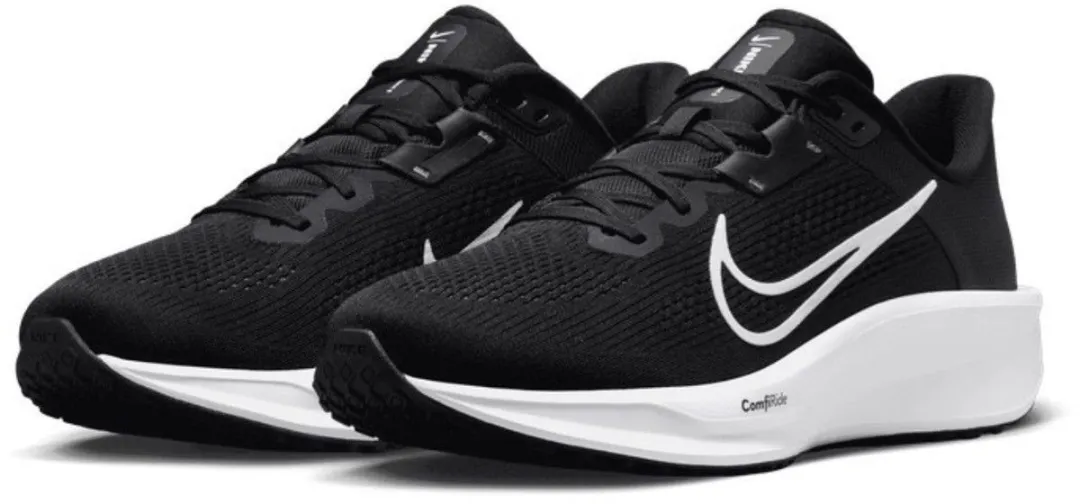 Nike Quest 6 Hardloopschoenen 44 - Zwart
