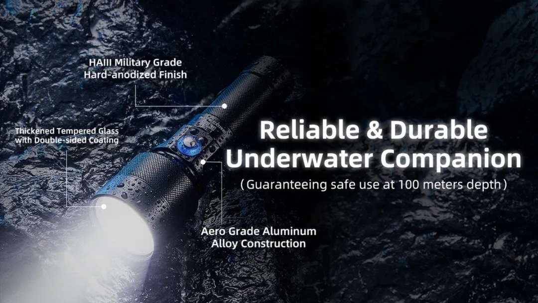 Nitecore DL30 Duiklamp - 5300mAh - Zwart