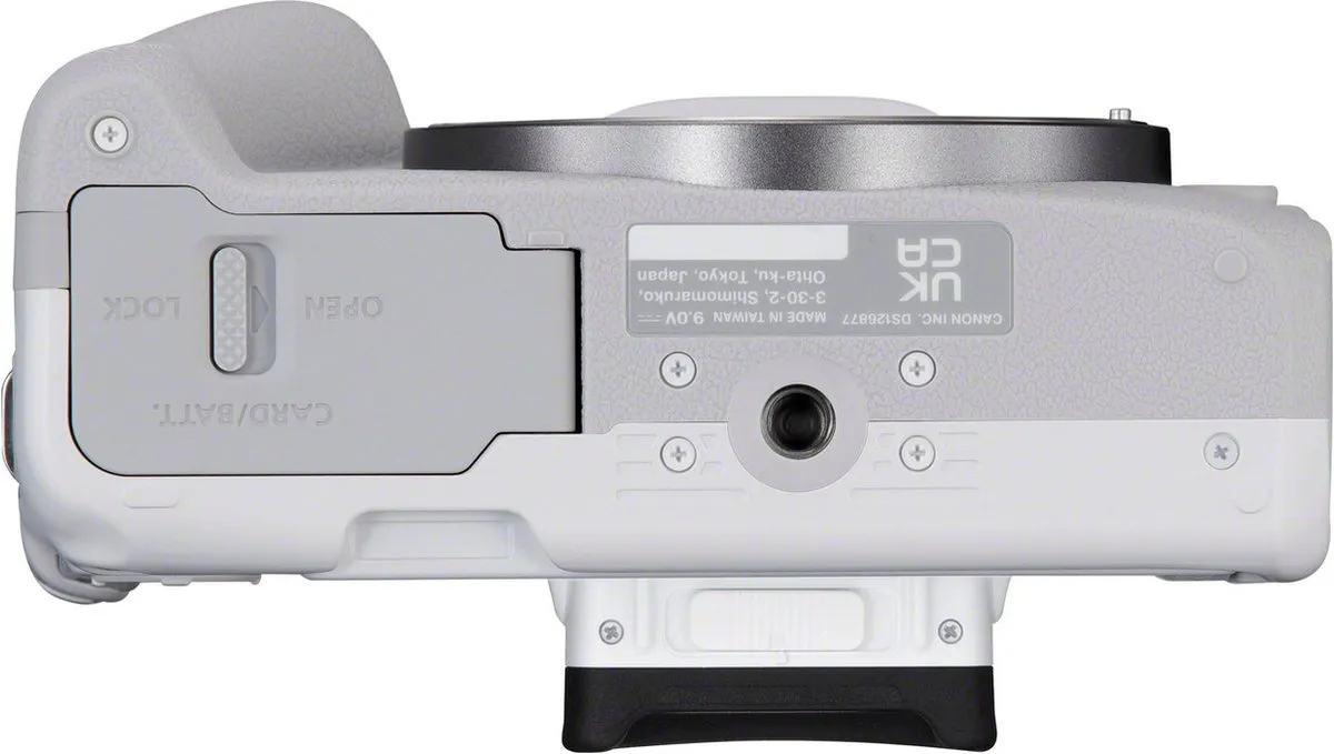 Canon EOS R50 RF-S 18-45 IS STM - 24.2 MP - Wit - afbeelding 6 van 6