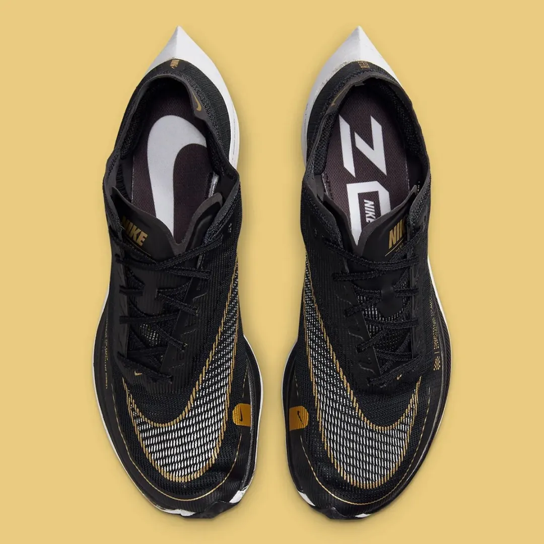 Nike ZoomX Vaporfly Next% 2 - Maat 40 - Black/Gold