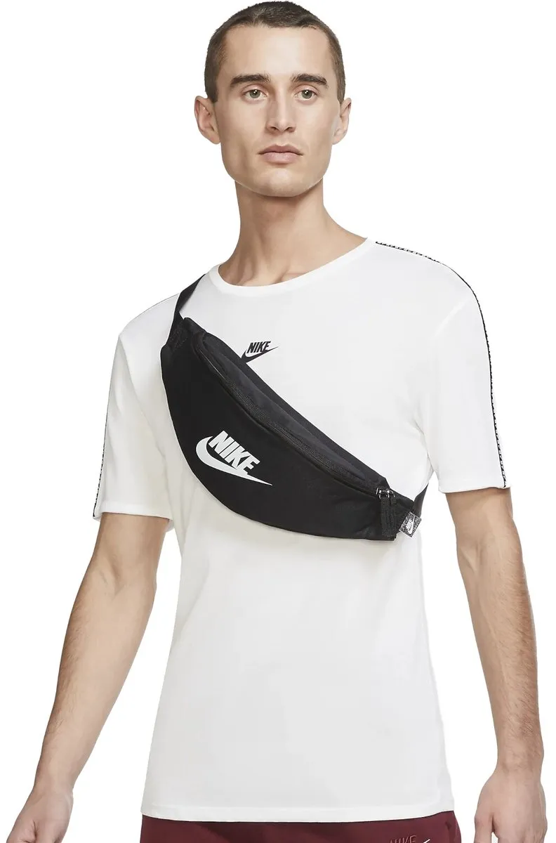 Nike Heritage Heuptas - 3 Vakken - L - Zwart/Wit