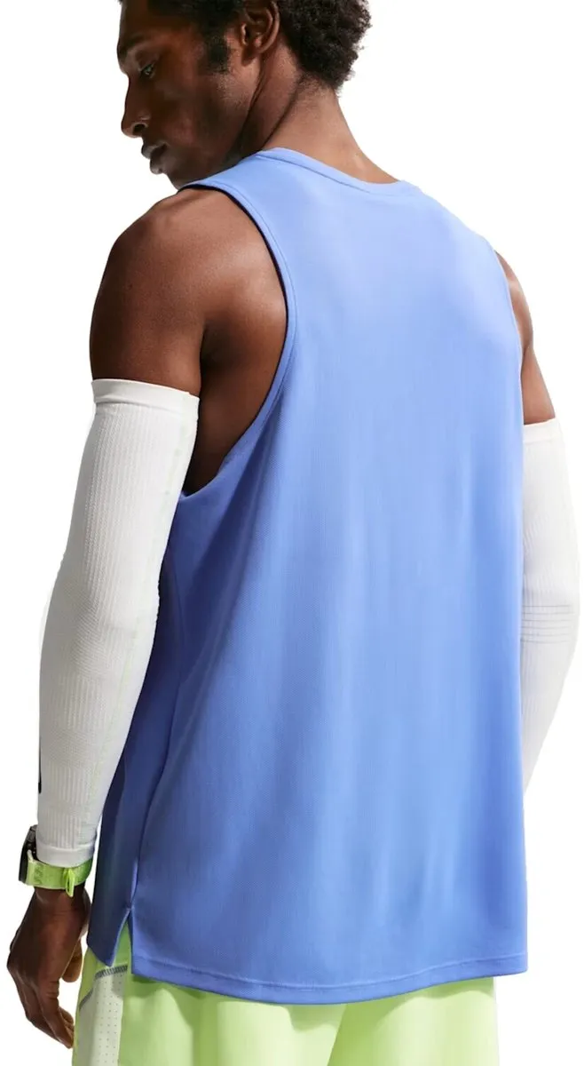 Nike Miler Dri-FIT Heren Training T-shirt L - Blauw